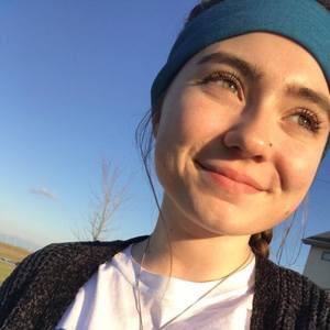 Meet your Posher, Kayla